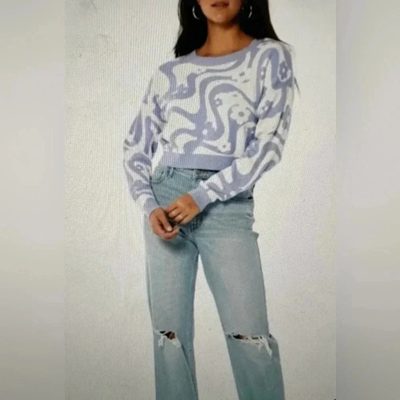 Hollister Cropped Pullover Sweater Top Hippie Floral Purple Lavender White - Picture 1 of 5